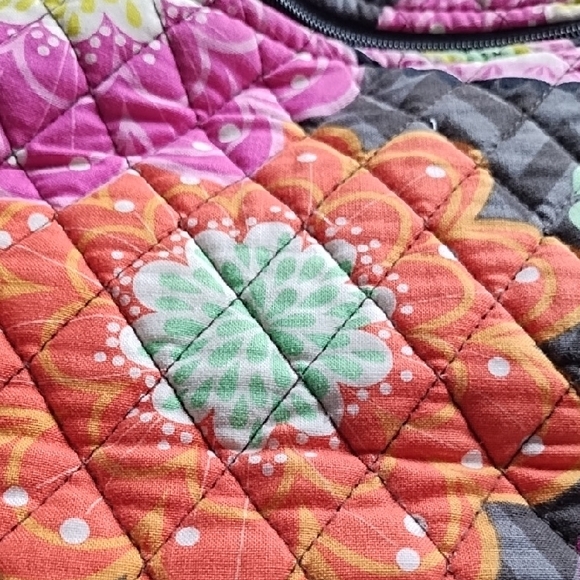 Vera Bradley Multicolor Floral Quilted Shoulder Bag - Picture 4 of 9